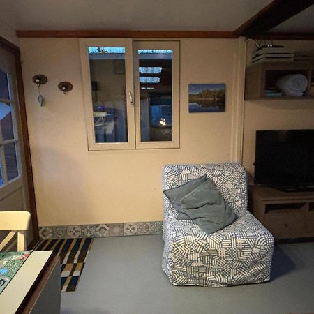 Aan De Dijk Hotell Dordrecht Eksteriør bilde